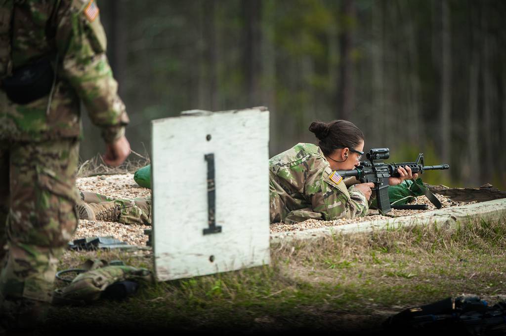 Army 'ahead of schedule' in integrating women in combat arms, outgoing SMA  says as he departs