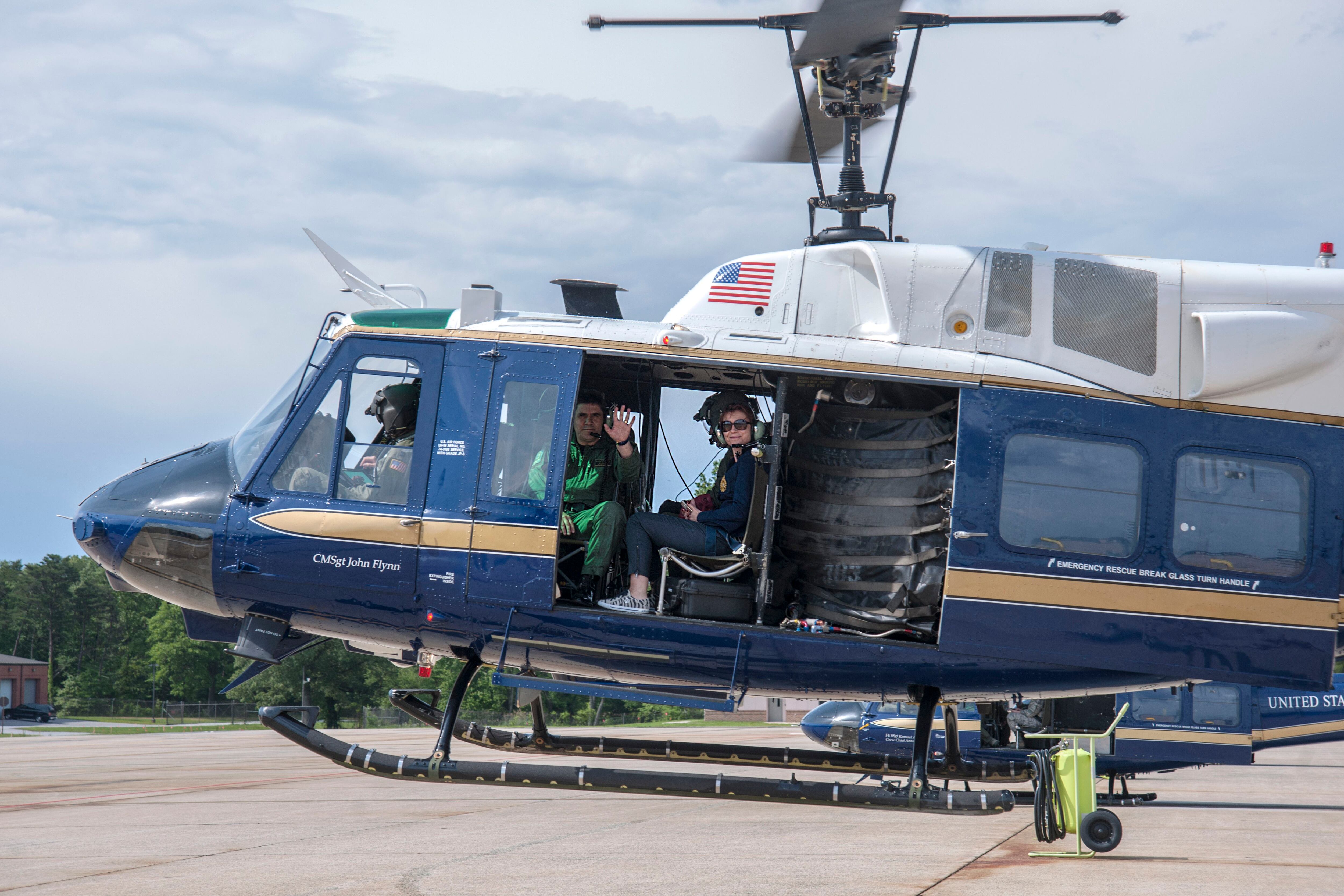 Air force hotsell 1 helicopter