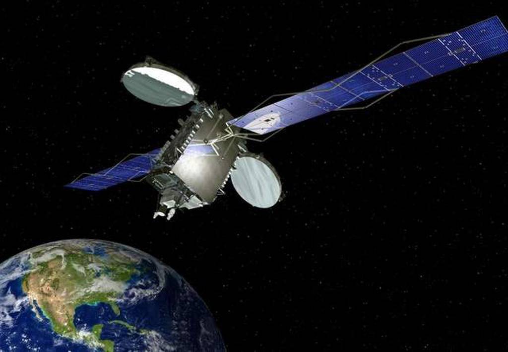 Who will be able to fix a satellite for the Air Force in 2025?