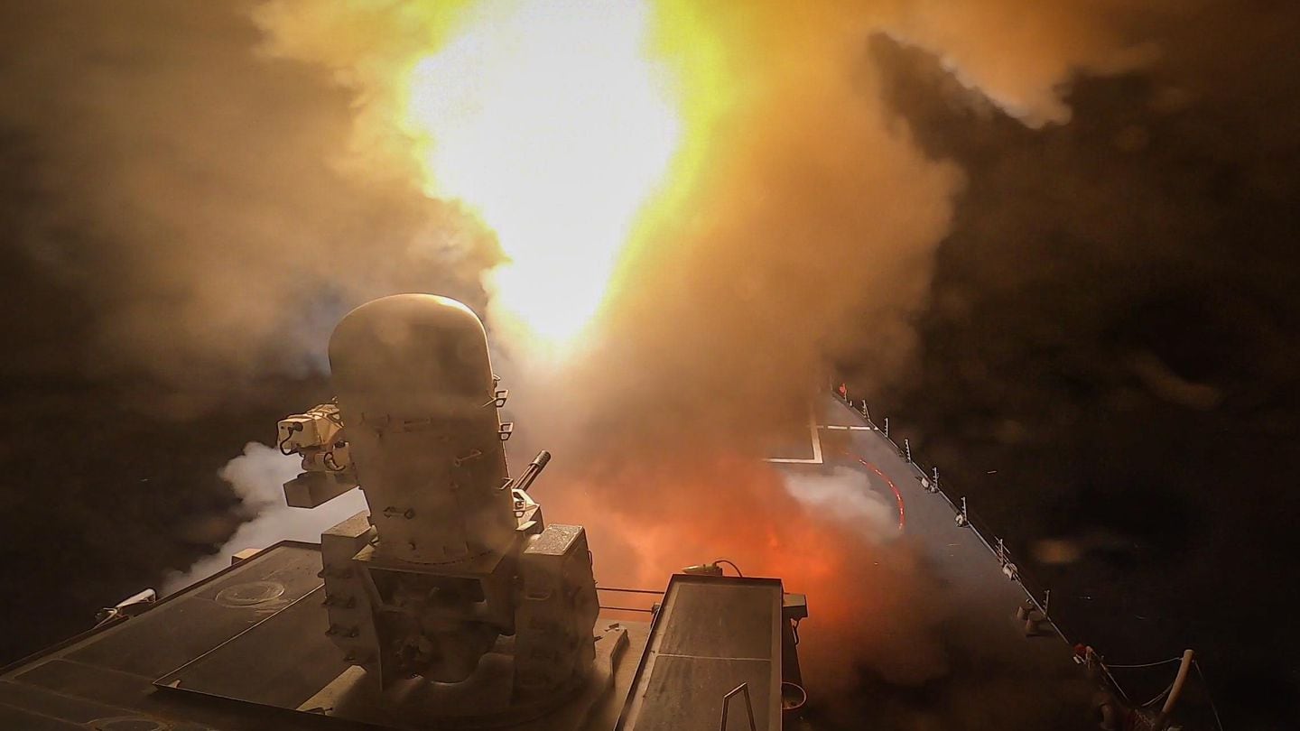 The U.S. Navy destroyer Carney shot down multiple missiles and drones fired by Iran-allied Houthi rebels in Yemen. (Mass Communication Specialist 2nd Class Aaron Lau/U.S. Navy)