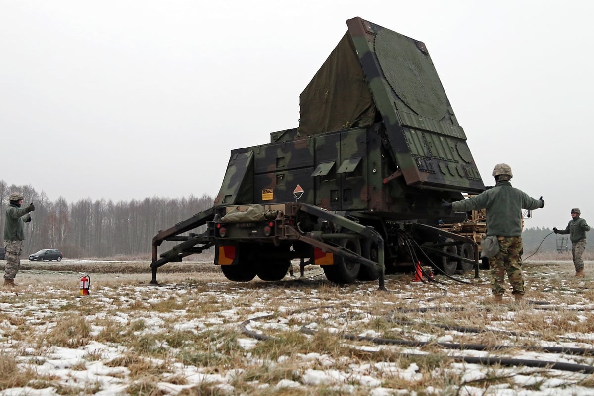 House pressures Army to buy new missile defense radar that the White ...