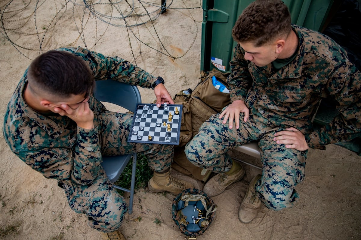 Corps offers big bonus for more intelligence Marines