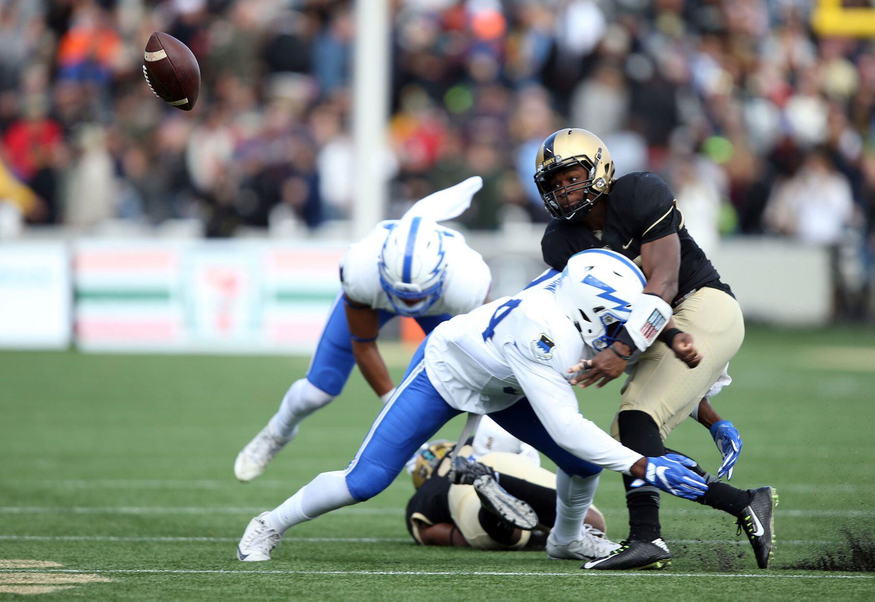 Air Force Football: The Falcons Bring Home the Commander-in-Chief's Trophy