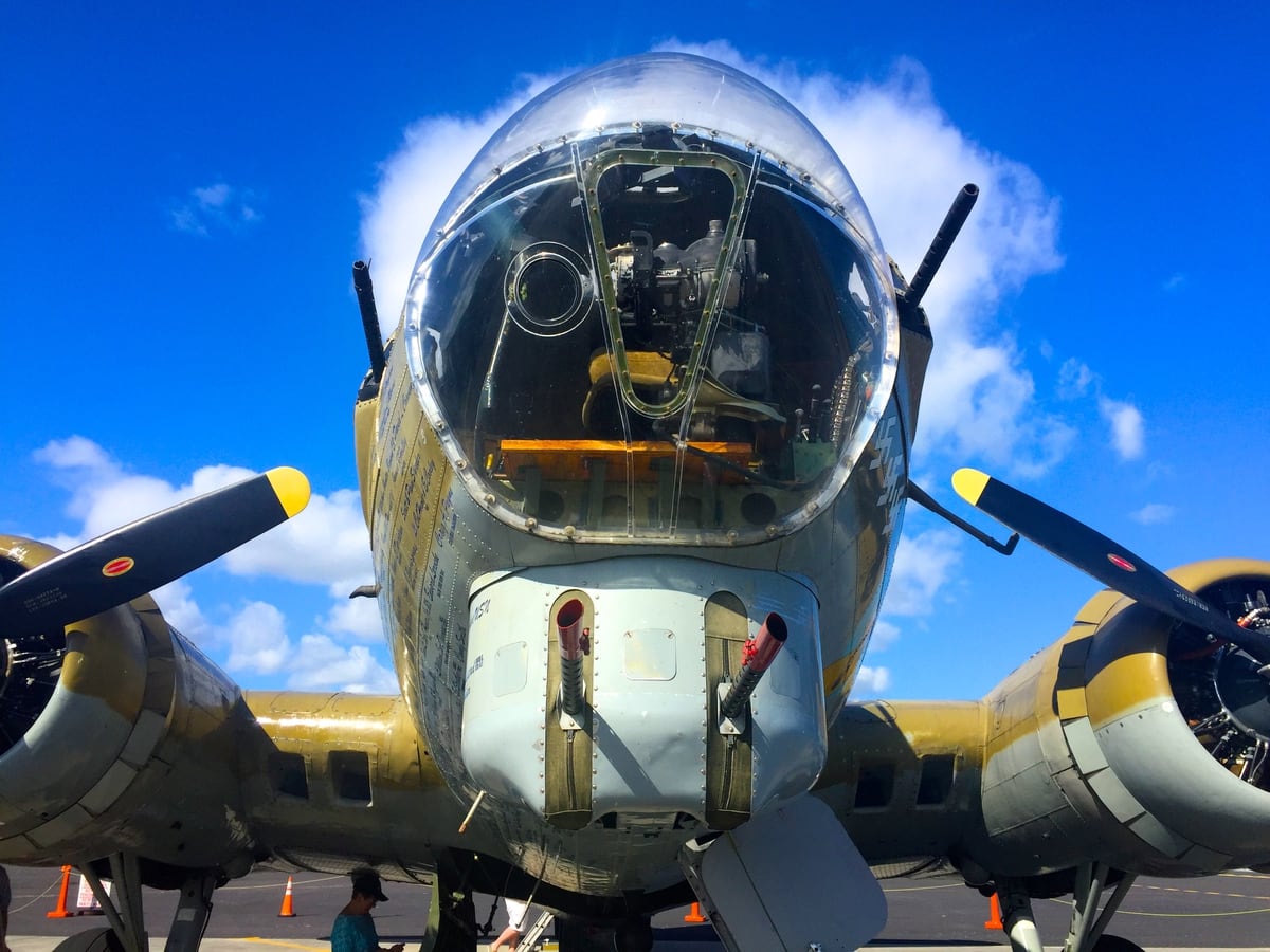 Cold Blue Brings Death Defying World Of World War Ii B 17 Bomber Crews To Life