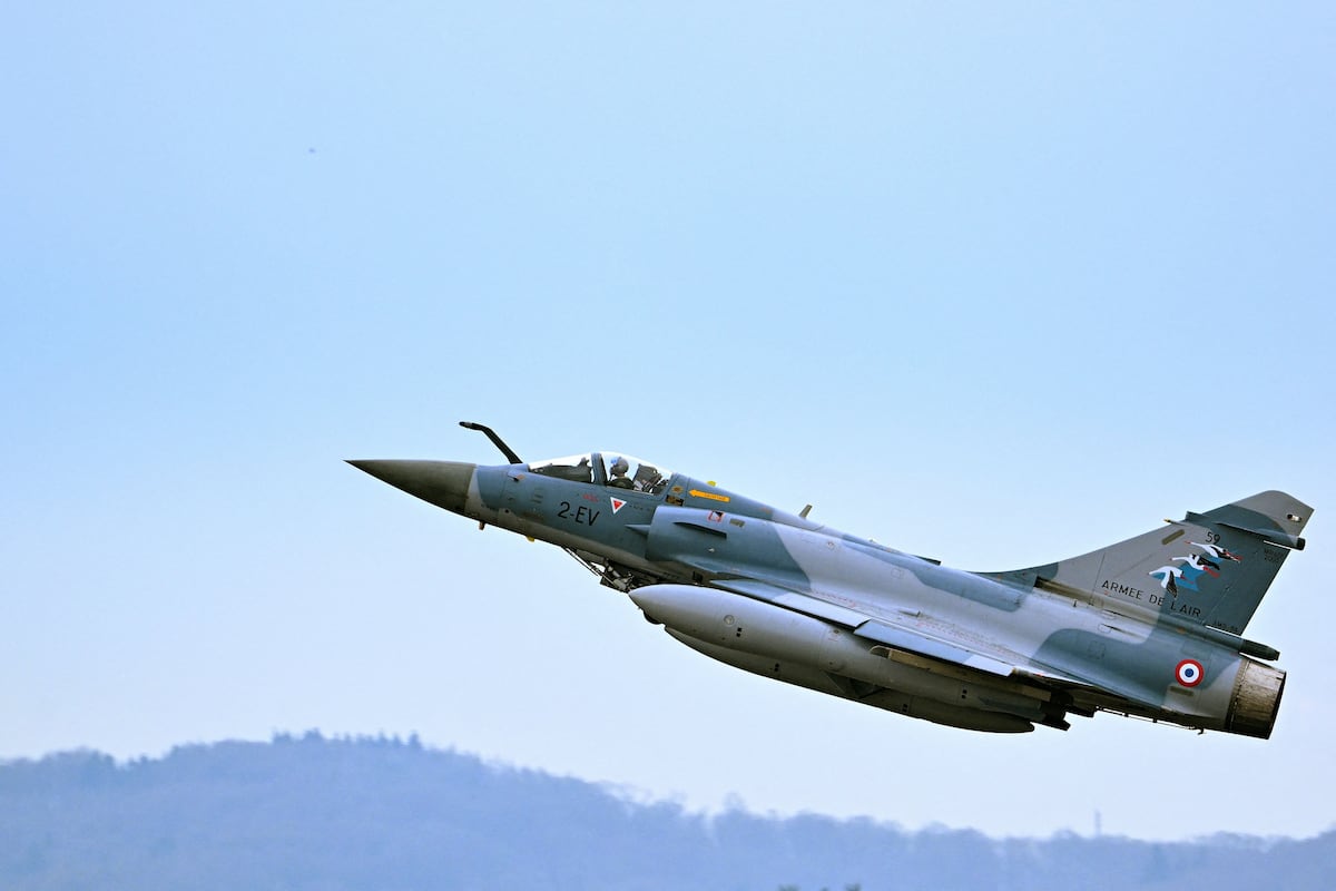 Ukraine receives first Mirage 2000 fighter jets from France