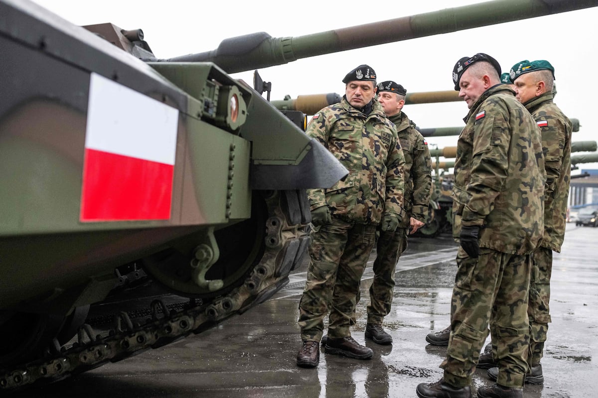 Polish president rules out sending brand new weapons to Ukraine