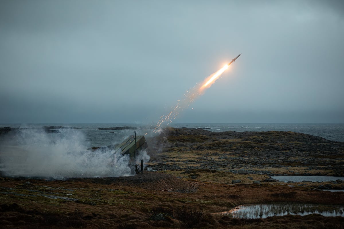 Norway to develop new NASAMS radar with Raytheon and Kongsberg