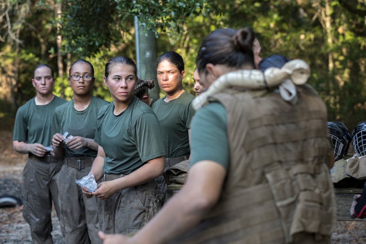 Female recruits now shipping equally to MCRDs Parris Island, San Diego