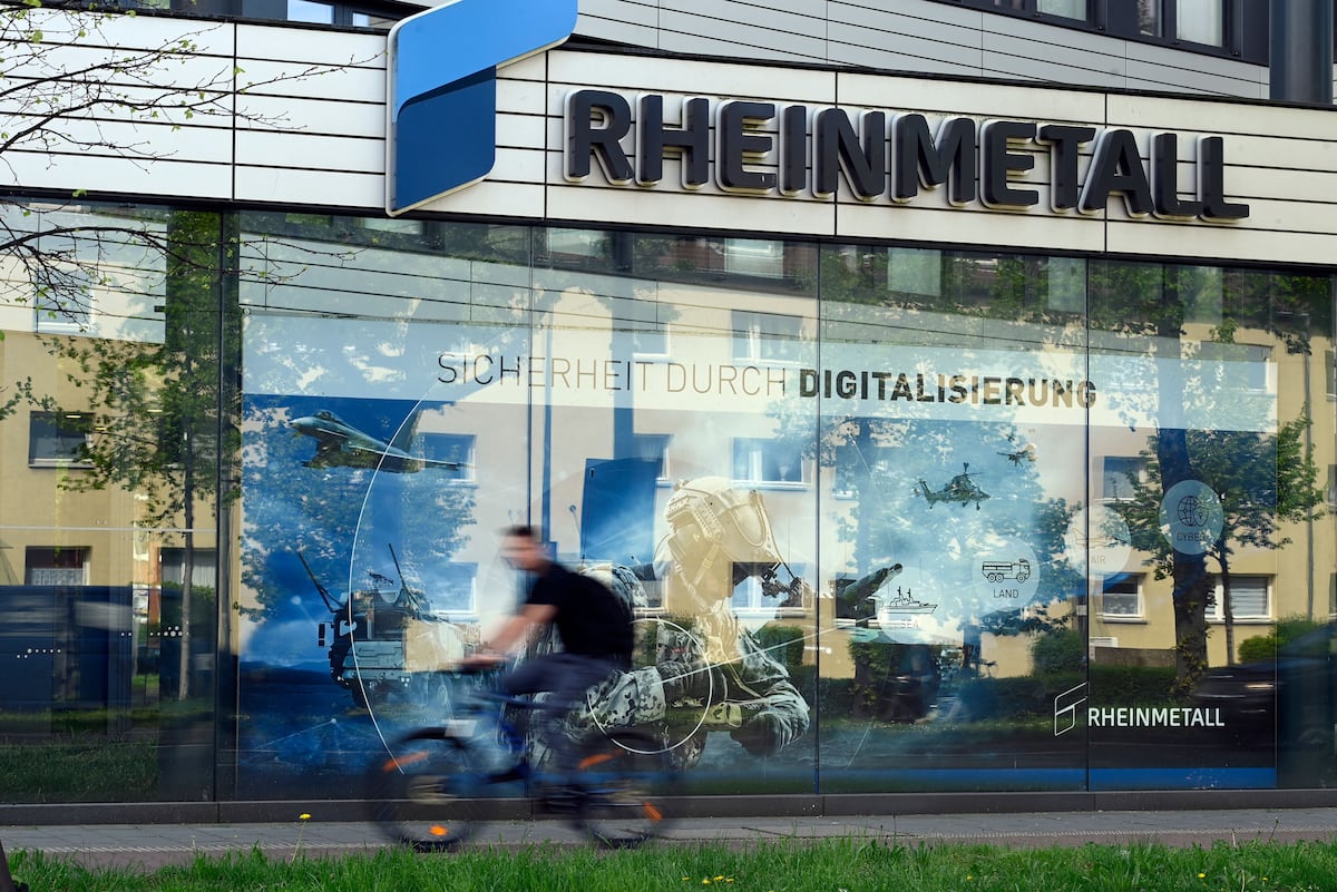 Germany taps Rheinmetall to handle some wartime logistics