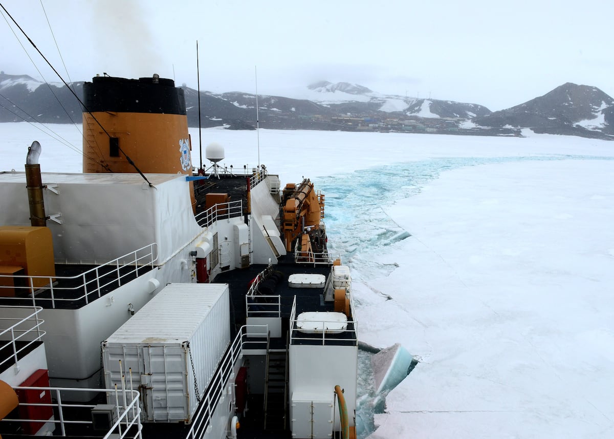 Scorned by Trump, Canadian shipbuilders flash their icebreaker skills