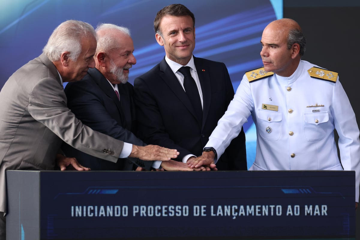 Macron wraps up South America trip with French submarines in mind