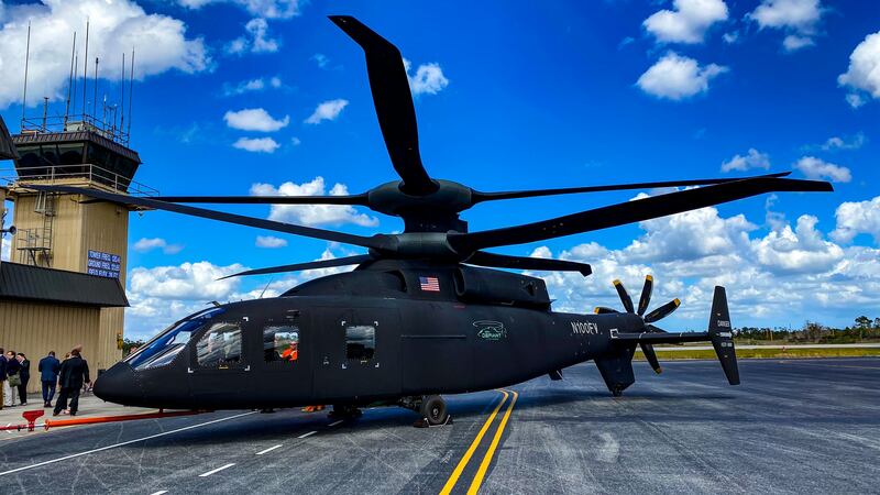 Boeing’s future attack recon helicopter has no name but 3 rotor systems