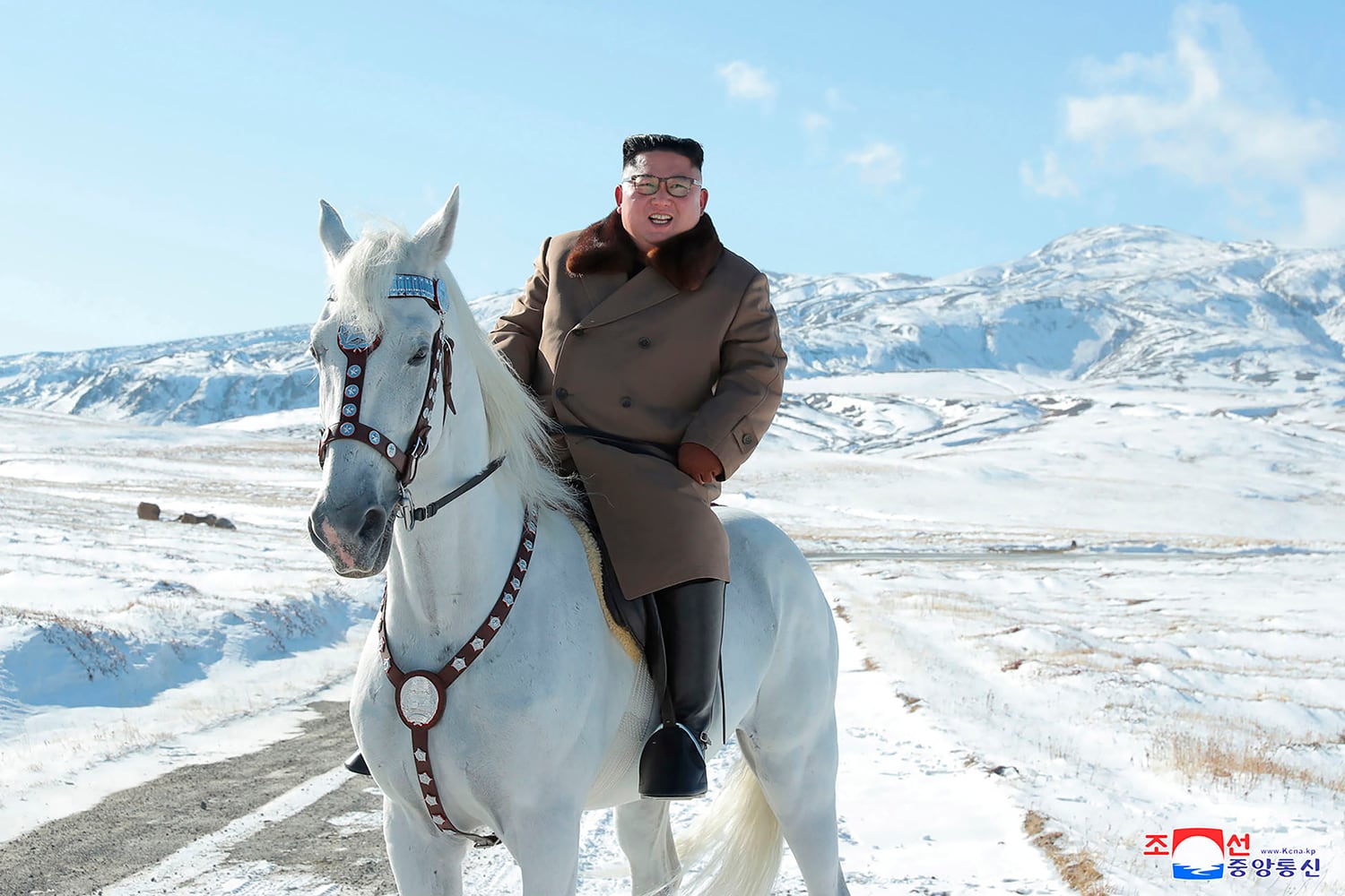 Kim Jong Un rides a white horse