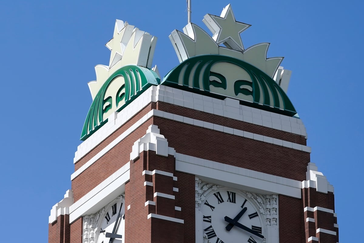 Starbucks Plans Corporate Layoffs as Part of Turnaround