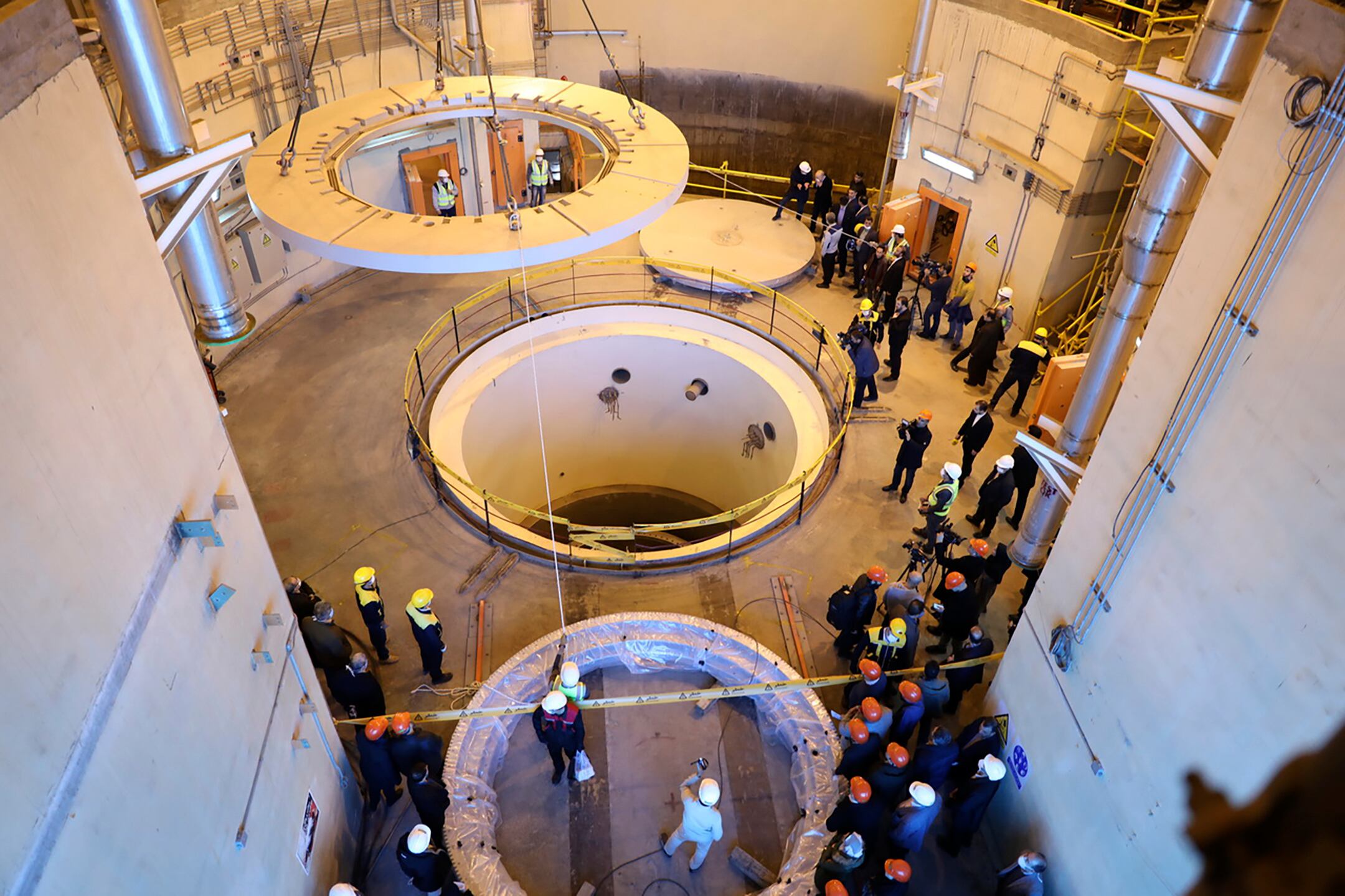 Arak heavy water reactor