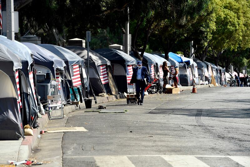 Does sleeping on the street make this disabled Marine vet a criminal?