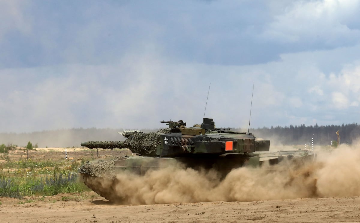 Dutch to buy tanks for more than  billion, add Kongsberg air defense