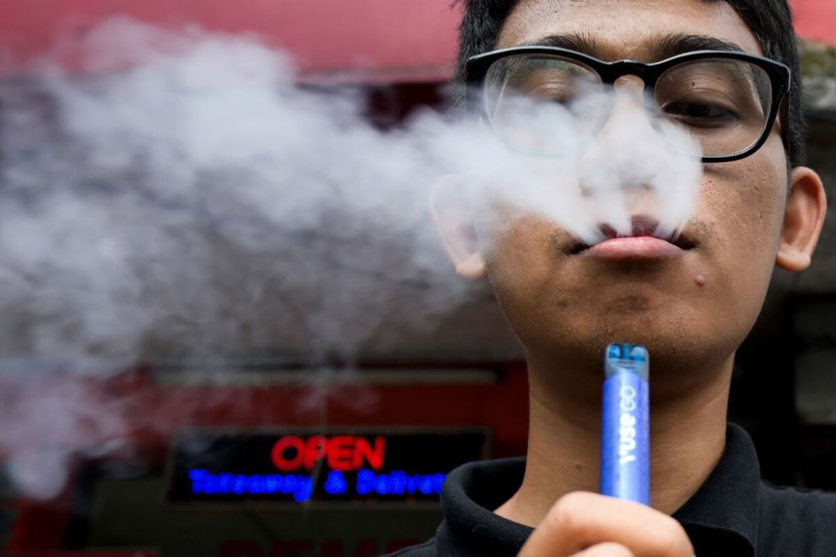 Teen Vaping: Thank You for Not Nearly Smoking