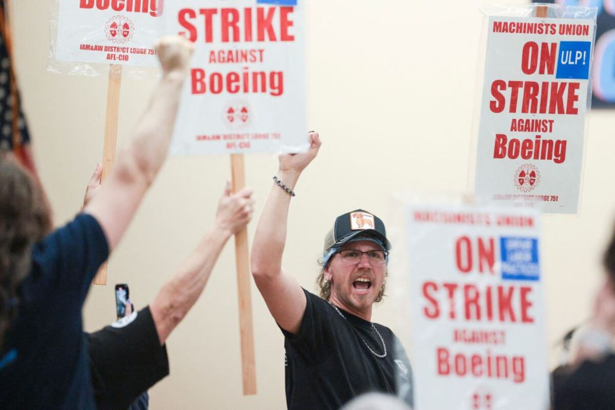 Insert Turbulence Pun Here: 30,000 Boeing Workers Go on Strike