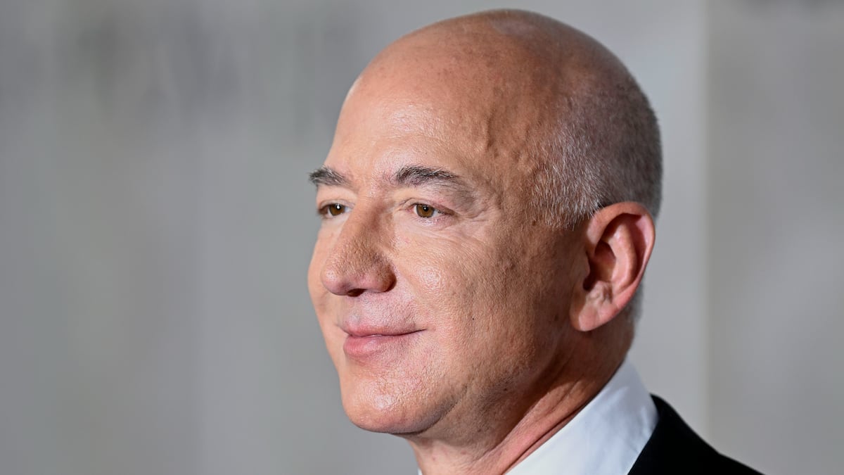 Washington Post Controversy Swirls After Jeff Bezos Kills Harris Endorsement