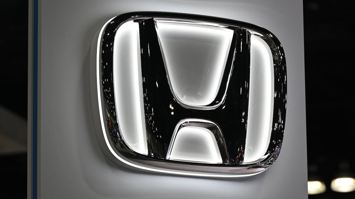 Honda and Nissan Discussing Possible Merger