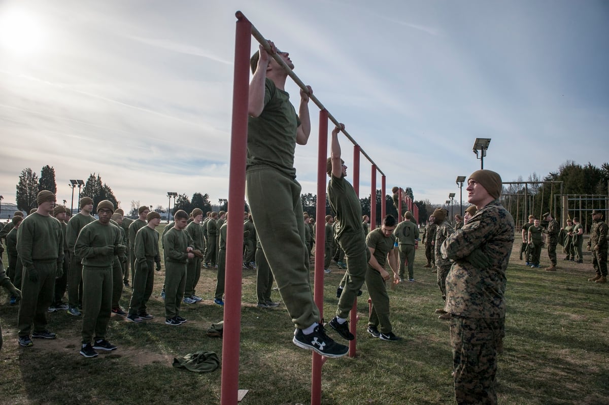 Marine Corps to resume physical fitness, combat fitness tests after